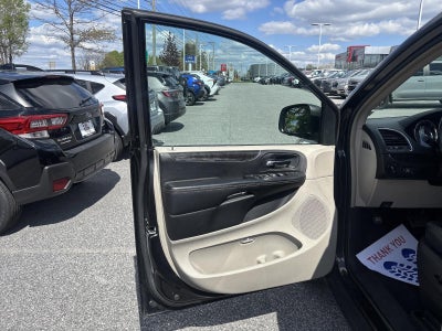 2015 Chrysler Town & Country 4dr Wgn Touring