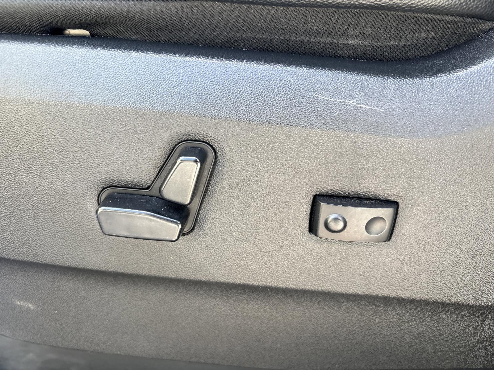 2015 Chrysler Town & Country 4dr Wgn Touring