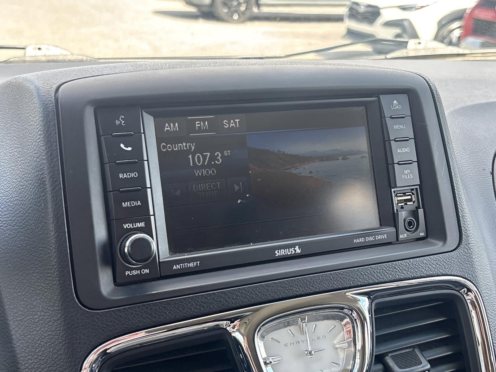 2015 Chrysler Town & Country 4dr Wgn Touring