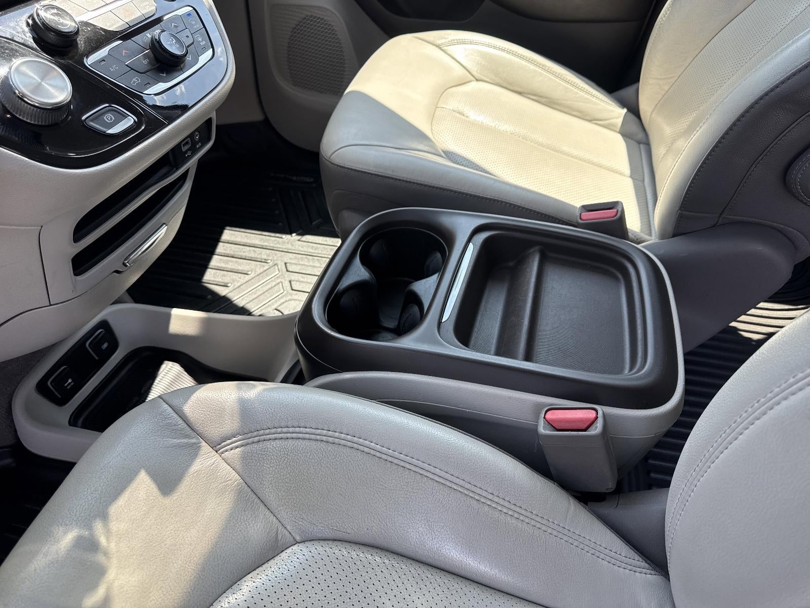 2018 Chrysler Pacifica Touring L FWD