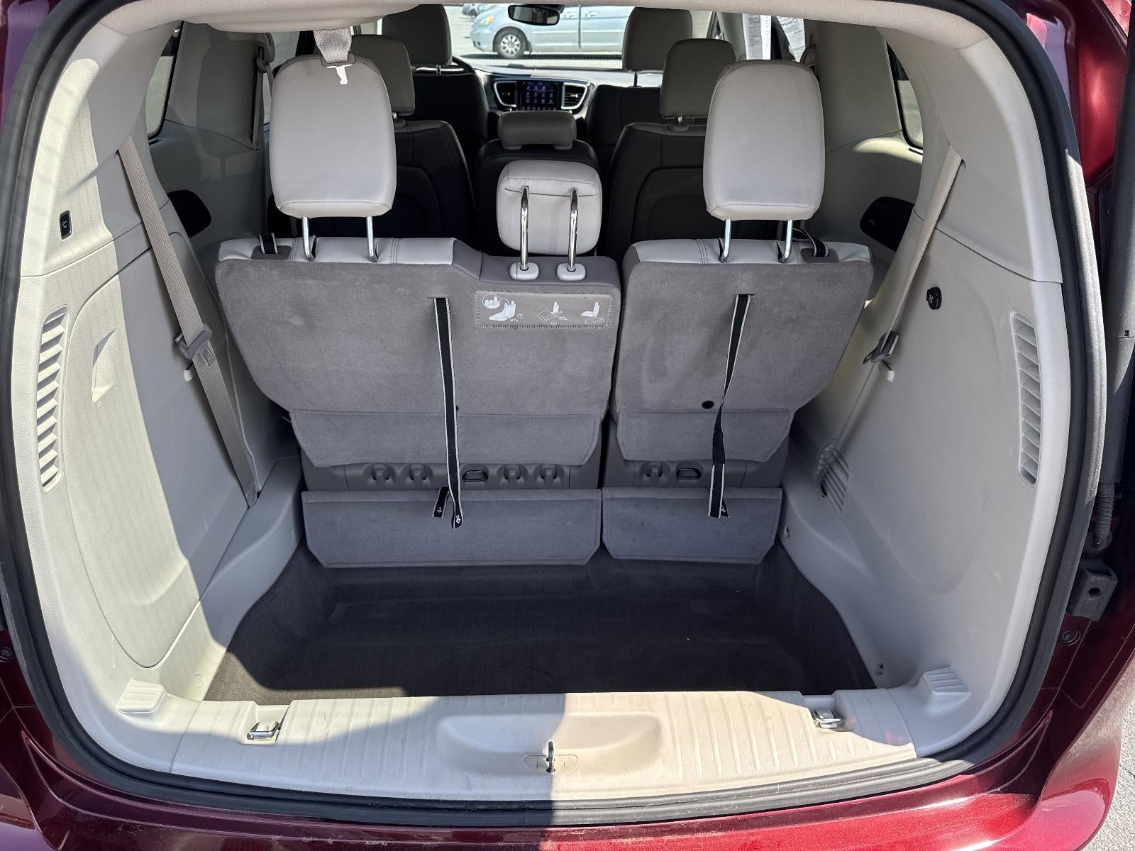 2018 Chrysler Pacifica Touring L FWD