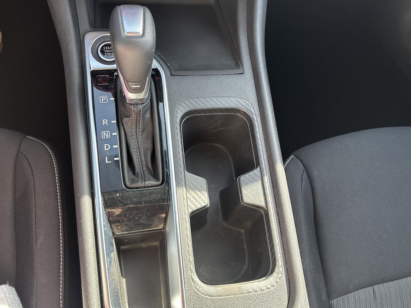 2020 Nissan Sentra SV CVT