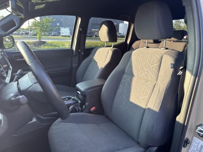 2019 Toyota Tacoma 4WD 4WD TRD Off Road Double Cab 5' Bed V6 AT (Natl)