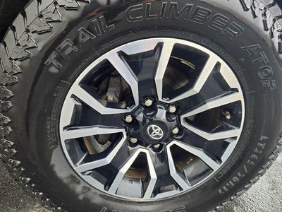 2022 Toyota Tacoma 4WD 4WD TRD Sport Double Cab 6' Bed V6 AT (Natl)