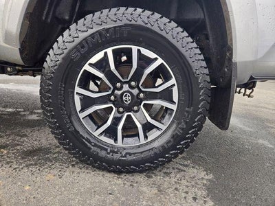 2022 Toyota Tacoma 4WD 4WD TRD Sport Double Cab 6' Bed V6 AT (Natl)