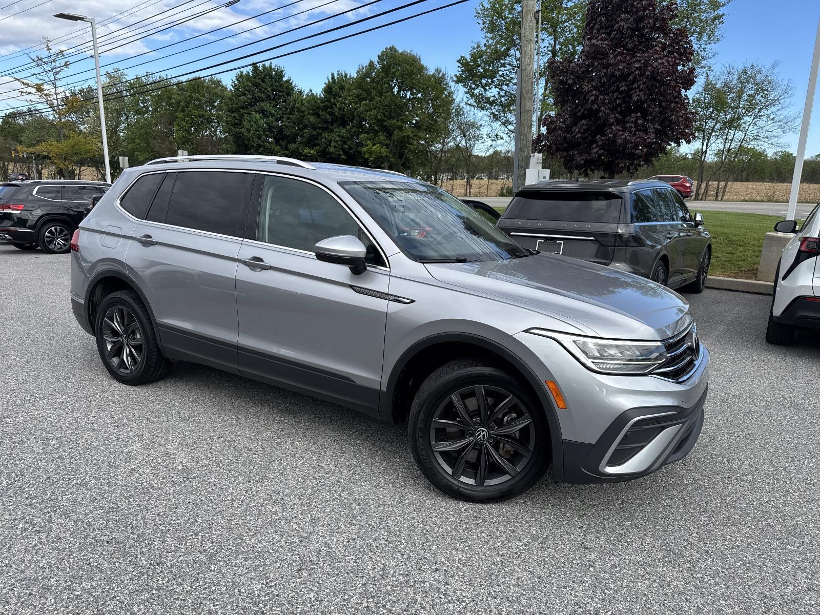2023 Volkswagen Tiguan 2.0T SE FWD