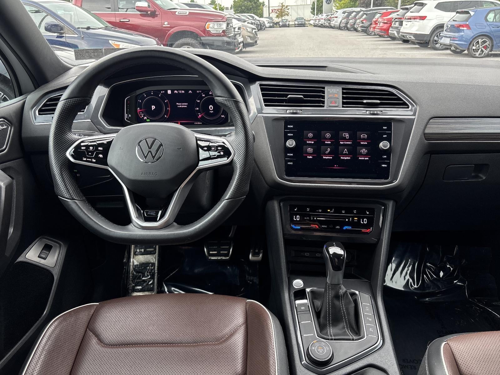 2022 Volkswagen Tiguan 2.0T SEL R-Line 4MOTION