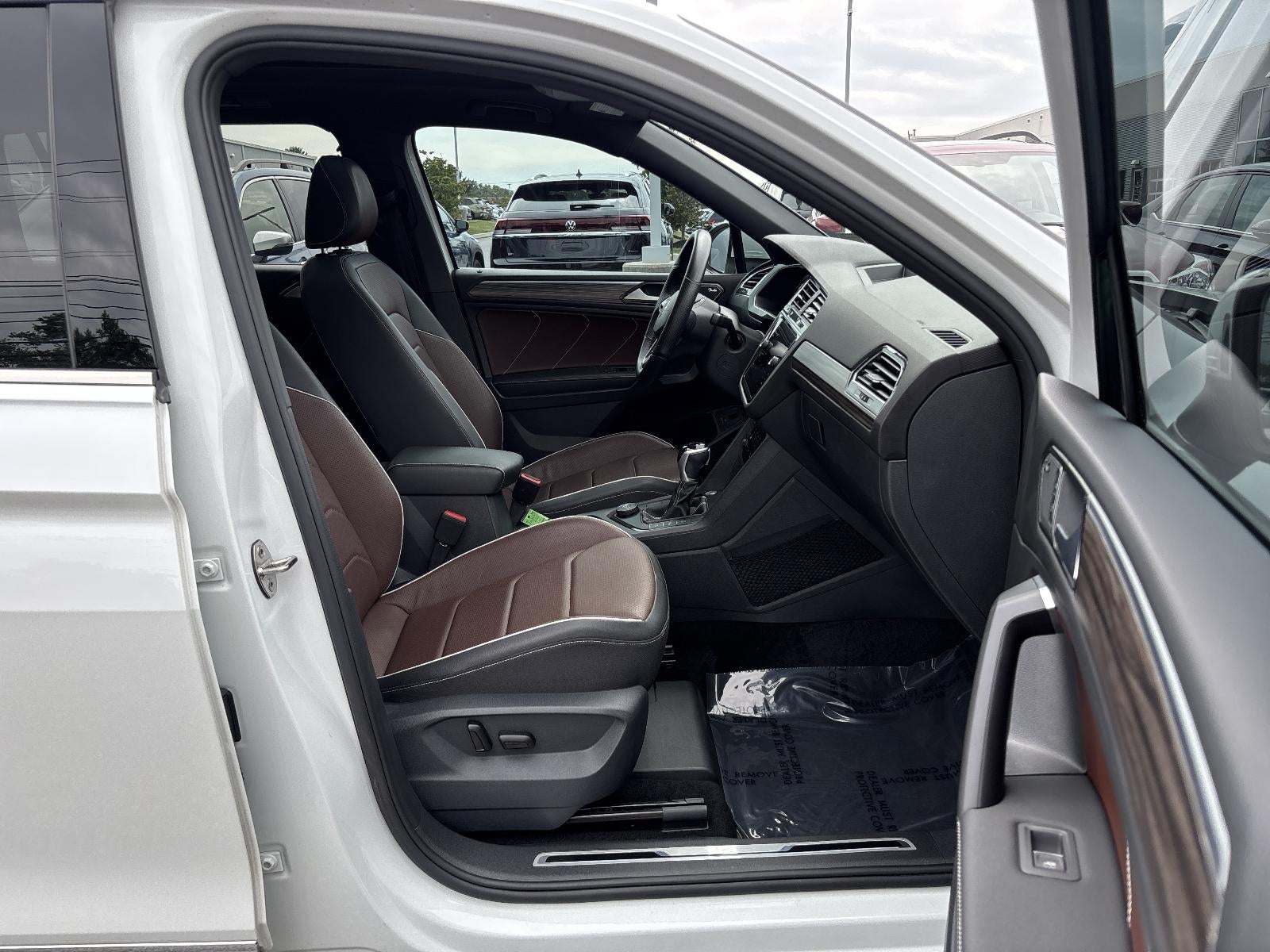 2022 Volkswagen Tiguan 2.0T SEL R-Line 4MOTION