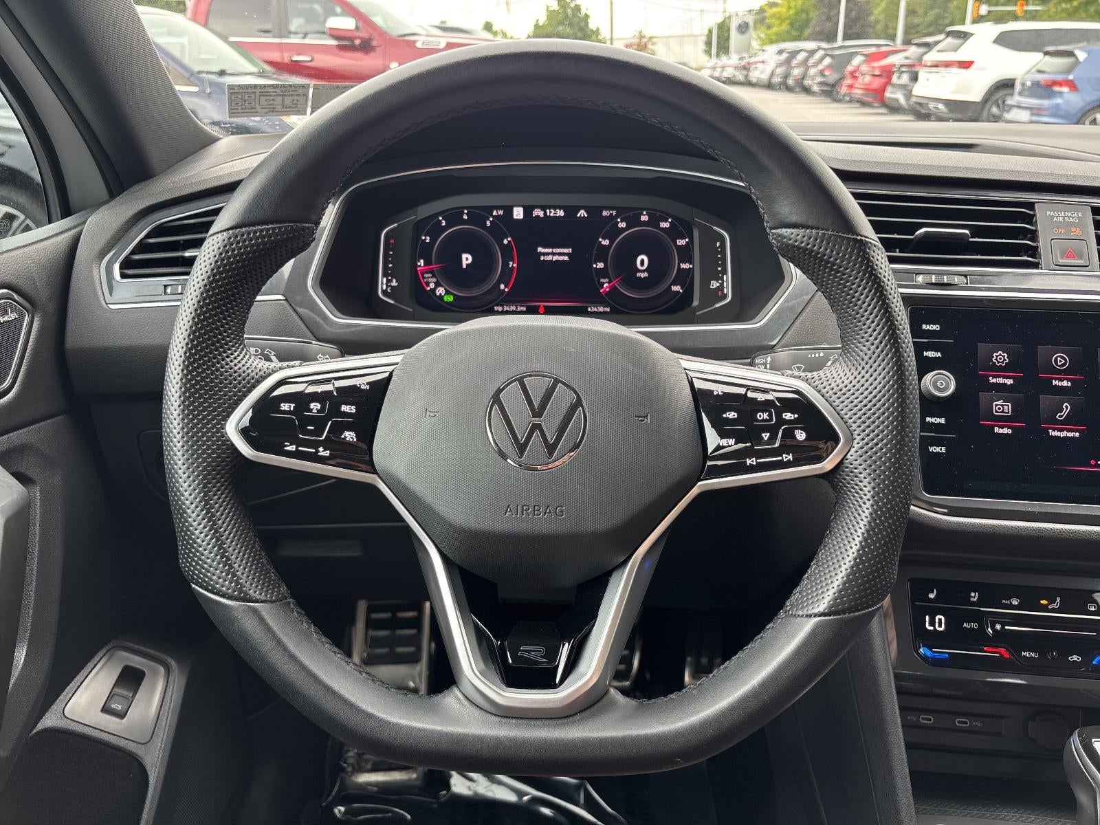 2022 Volkswagen Tiguan 2.0T SEL R-Line 4MOTION