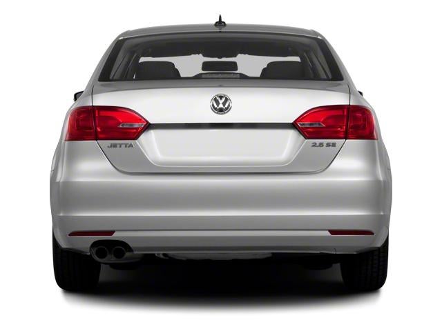 2013 Volkswagen Jetta 4dr Auto Base Sedan