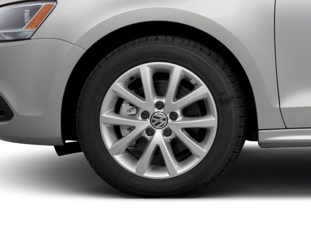 2013 Volkswagen Jetta 4dr Auto Base Sedan