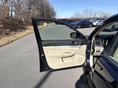 2012 Subaru Legacy 2.5i Automatic Premium