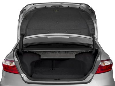 2017 Toyota Camry LE Auto (SE)