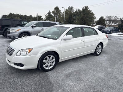 2010 Toyota Avalon 4dr Sdn XLS (Natl)