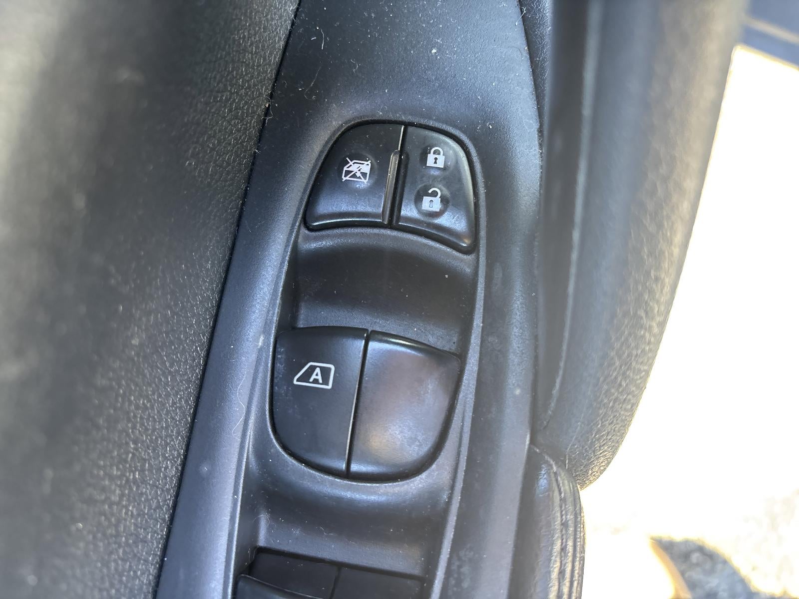 2016 Nissan Rogue AWD 4dr SL