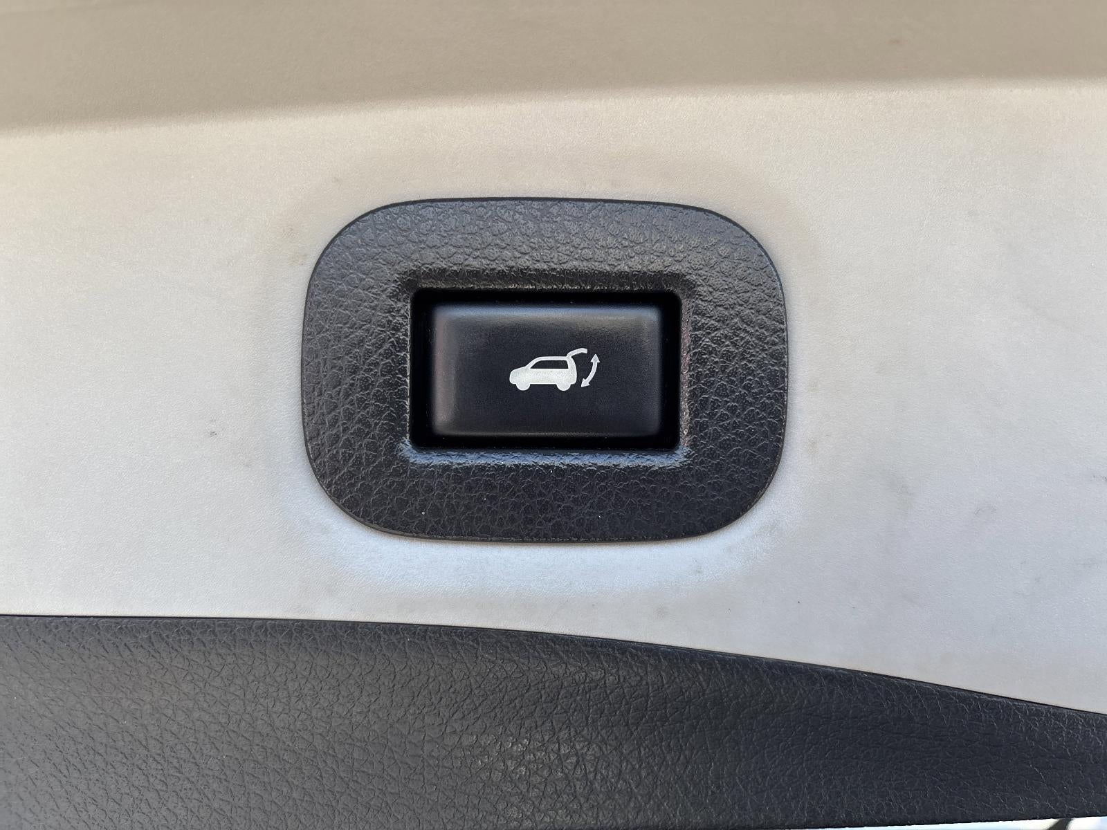 2016 Nissan Rogue AWD 4dr SL