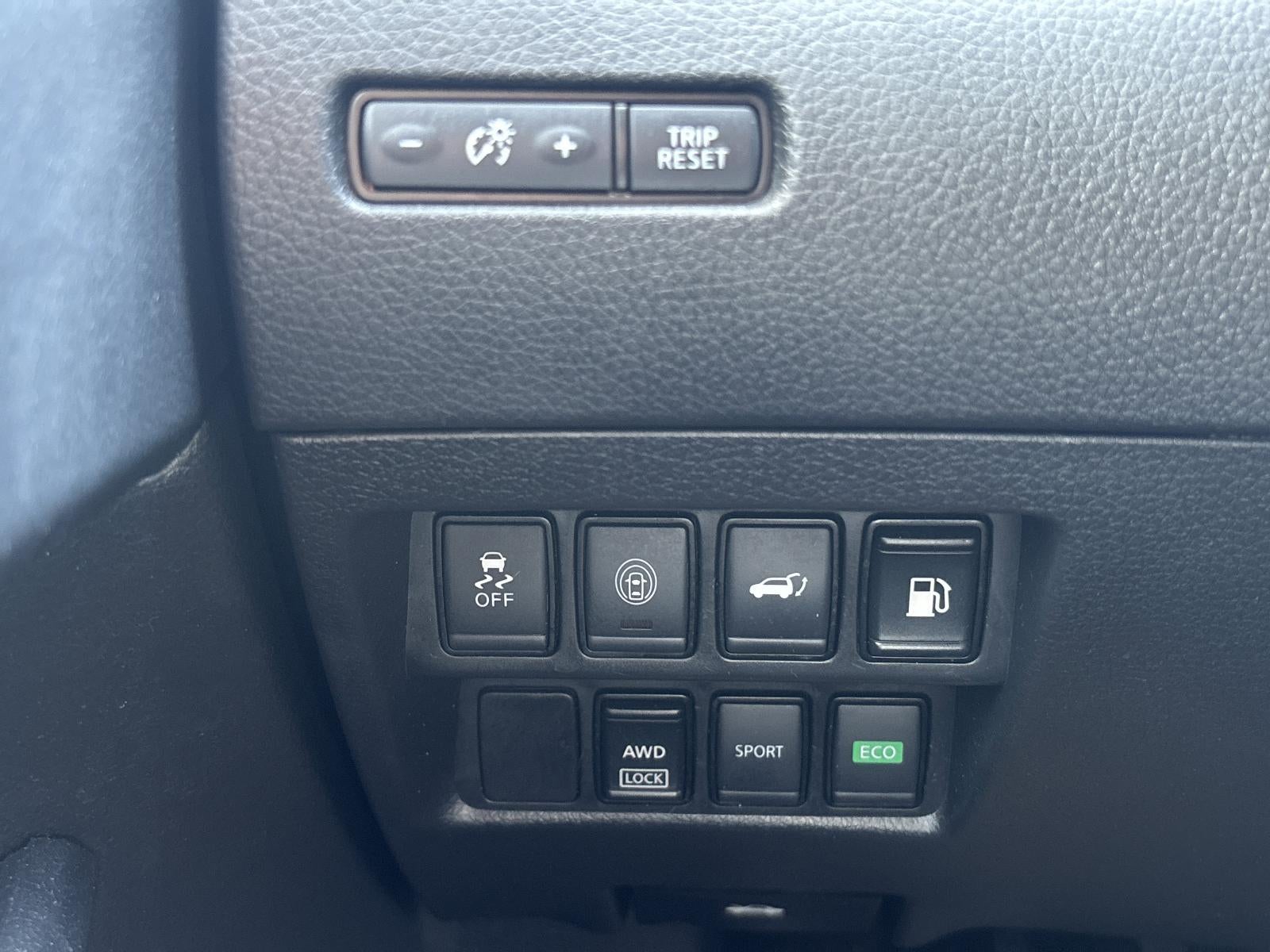 2020 Nissan Rogue AWD SV