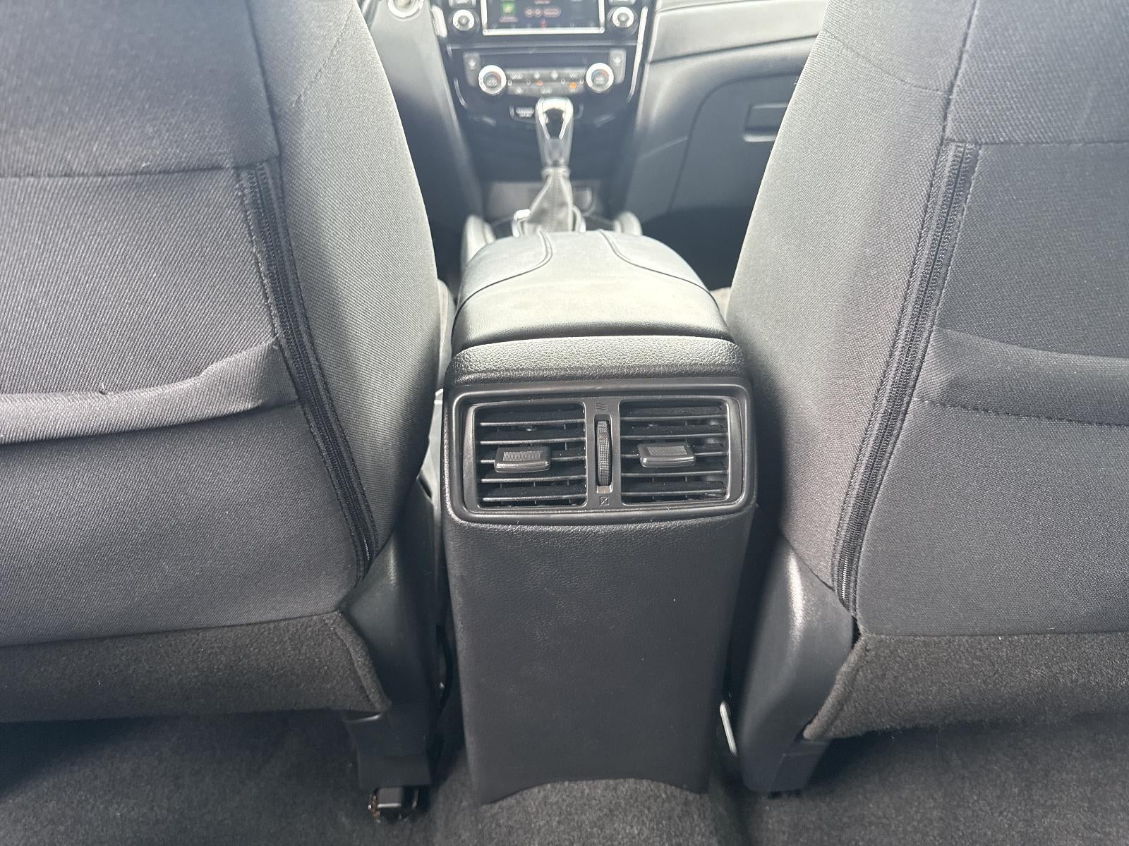 2018 Nissan Rogue AWD SV