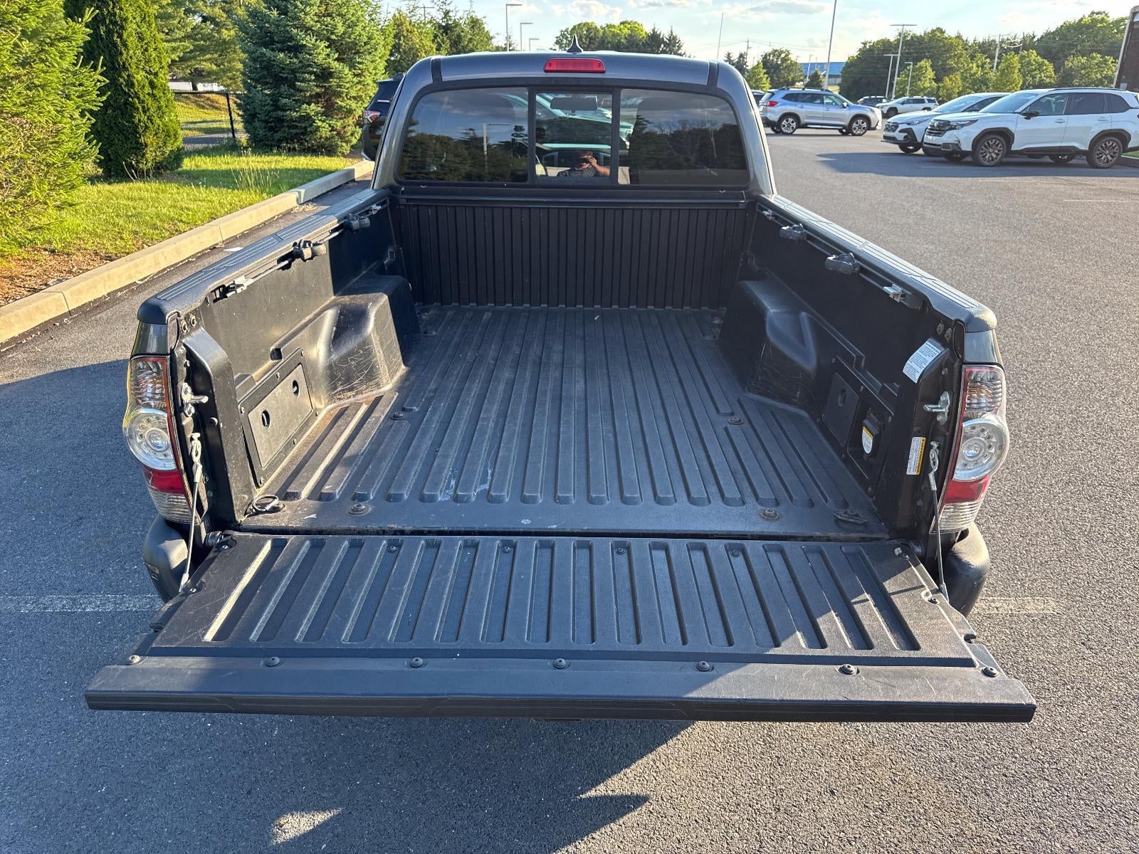 2015 Toyota Tacoma 4WD Access Cab Standard Bed V6 Automatic (SE)