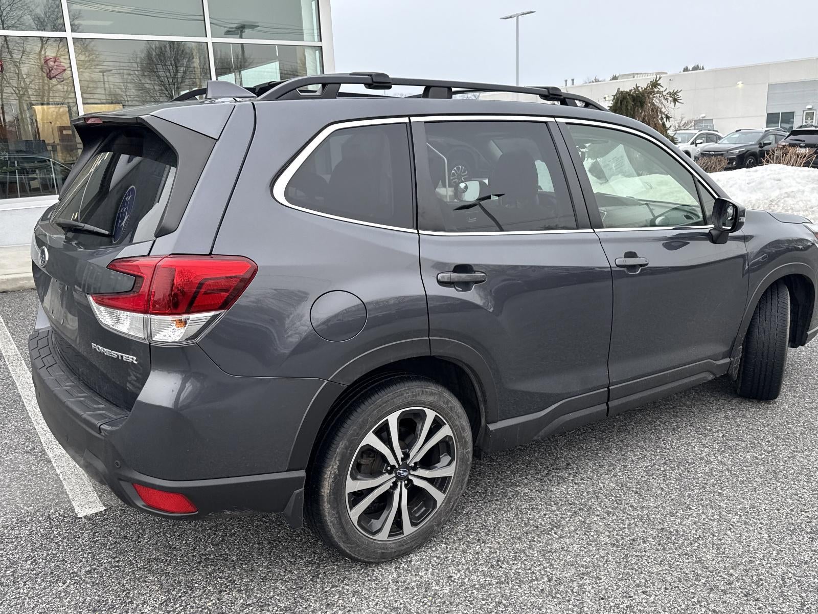 2023 Subaru Forester Limited CVT