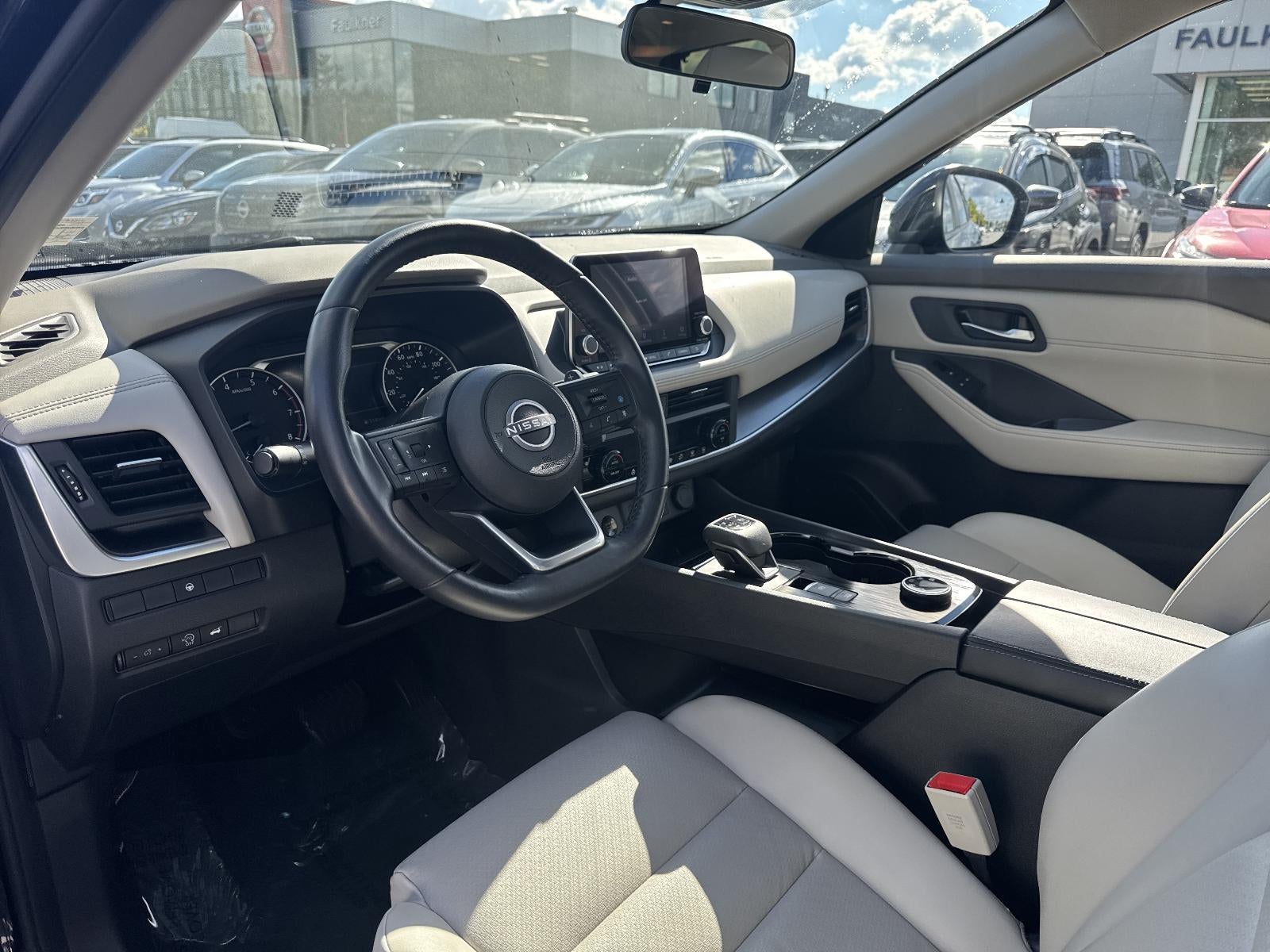 2024 Nissan Rogue AWD SV