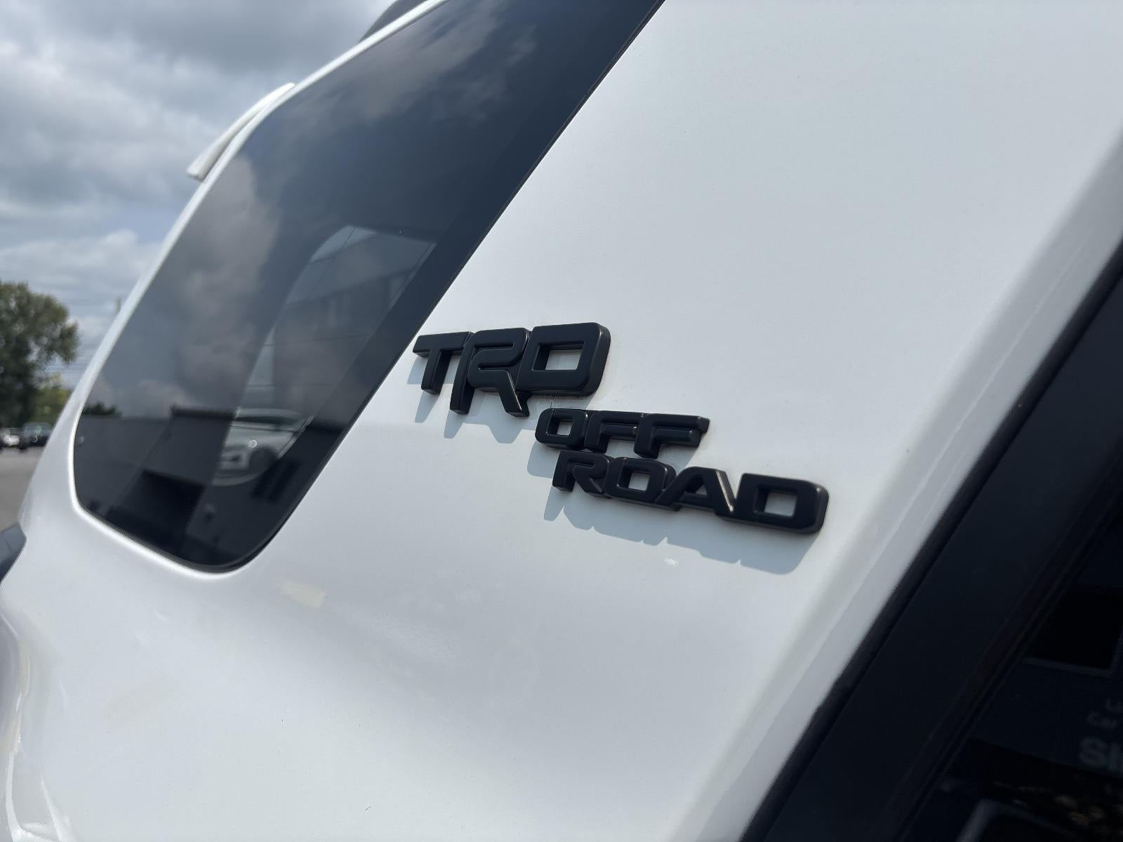 2024 Toyota 4Runner TRD Off Road Premium 4WD (Natl)