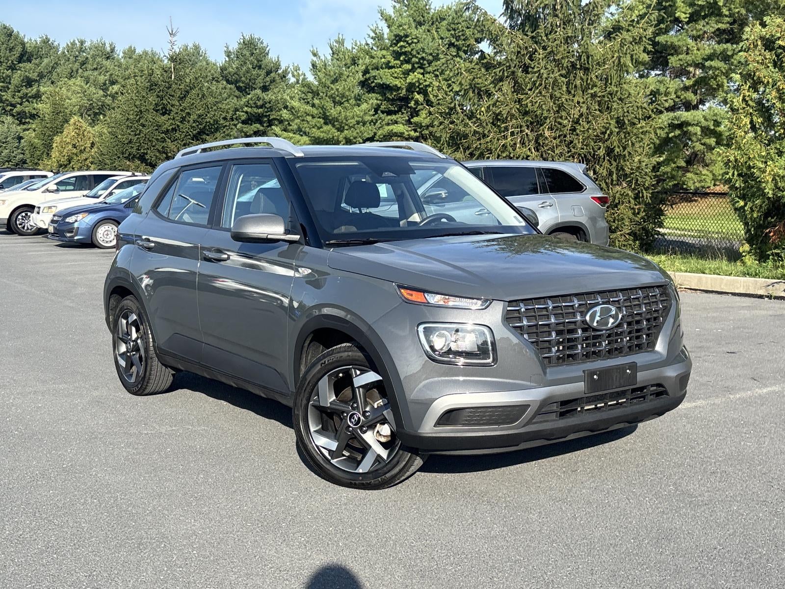 2025 Hyundai VENUE Limited IVT