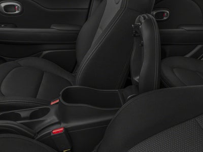 2018 Kia Soul + Auto