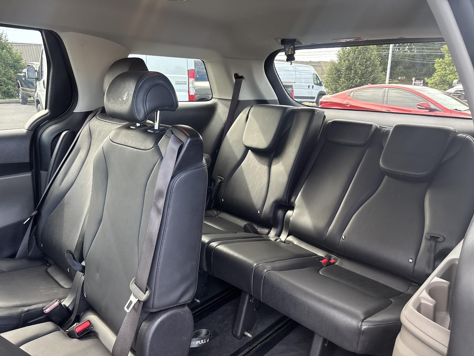 2025 Kia Carnival LXS FWD