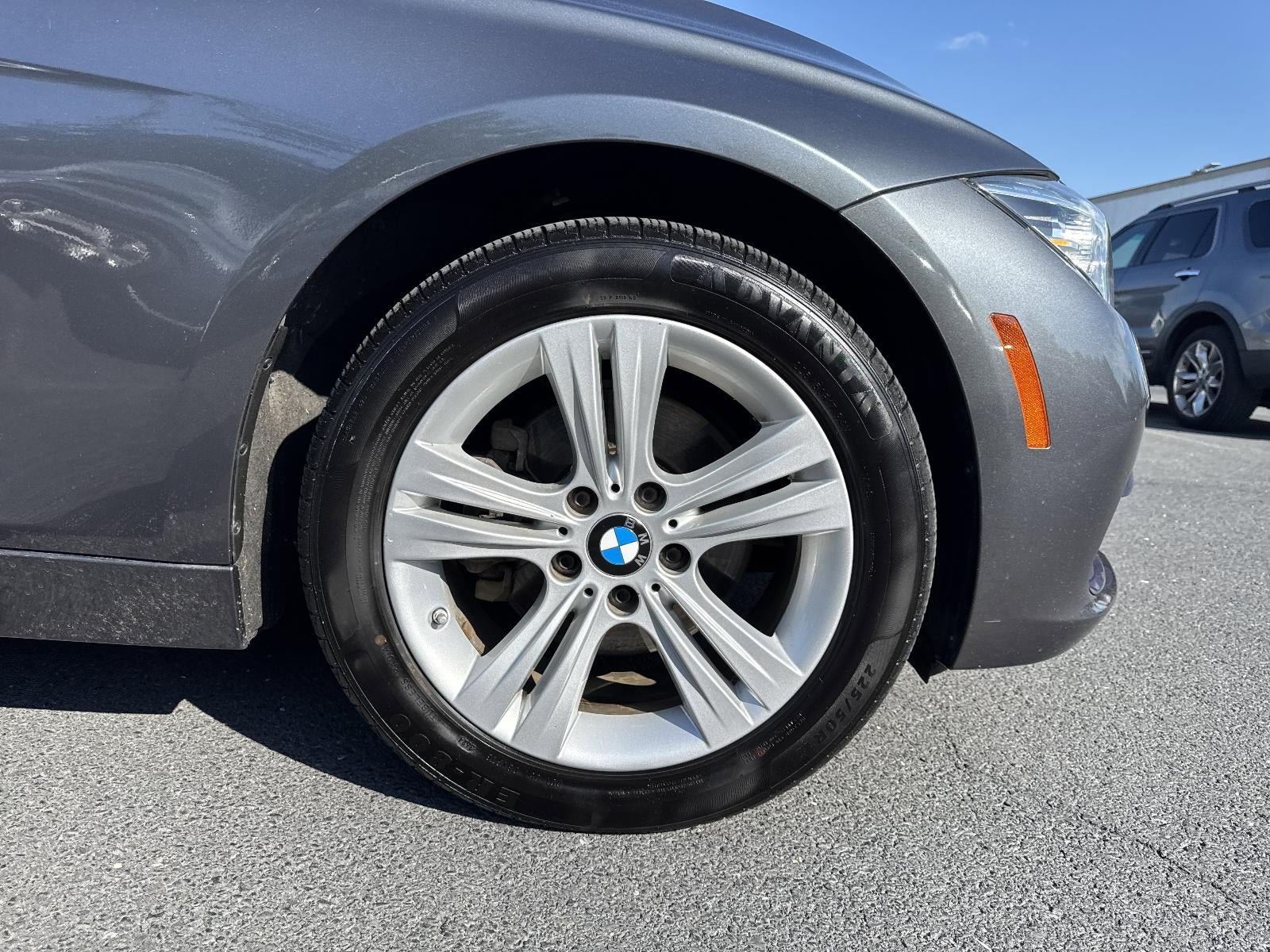 2018 BMW 330i xDrive Sedan