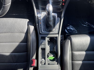 2018 Volkswagen Golf R 2.0T DSG w/DCC/Nav