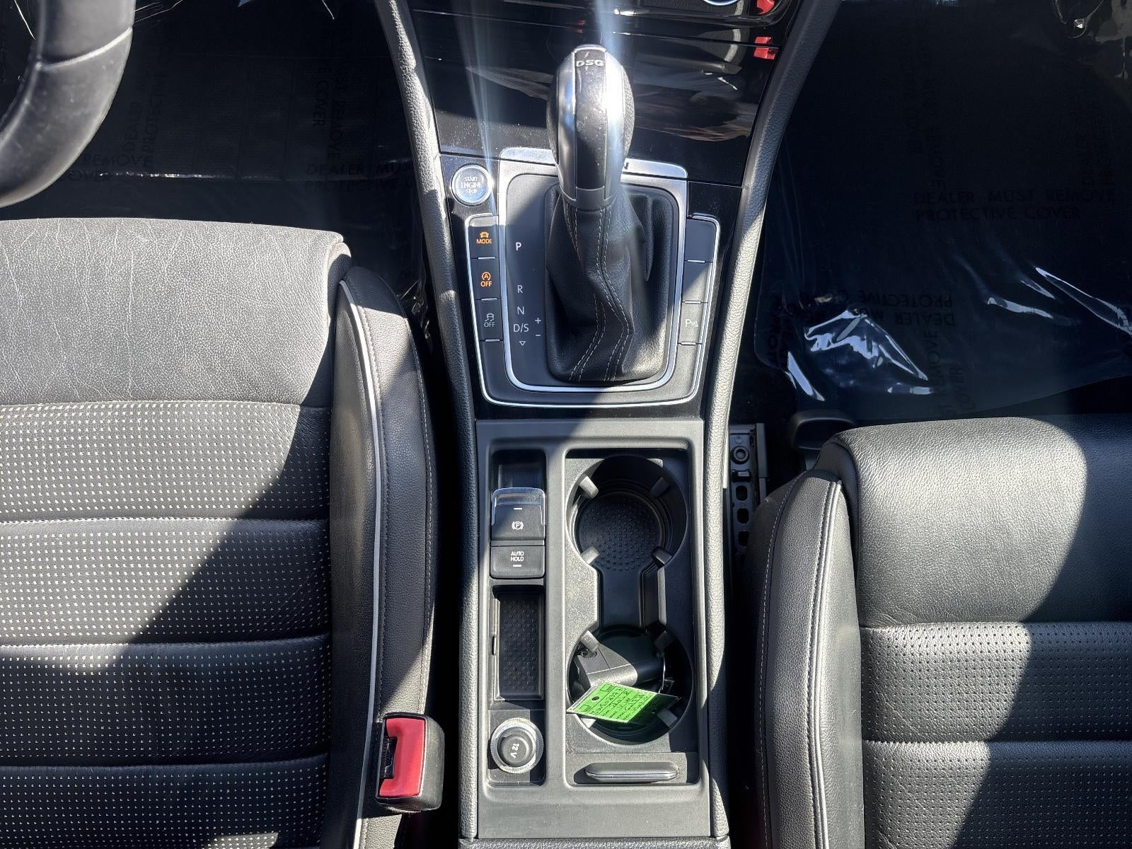 2018 Volkswagen Golf R 2.0T DSG w/DCC/Nav