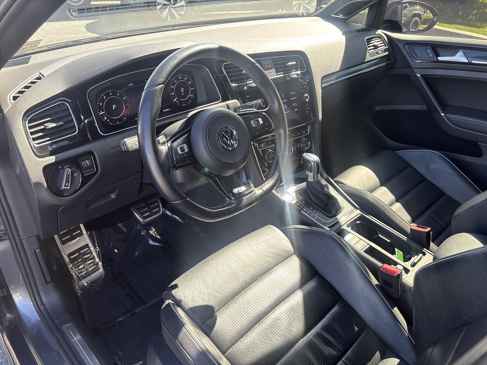 2018 Volkswagen Golf R 2.0T DSG w/DCC/Nav