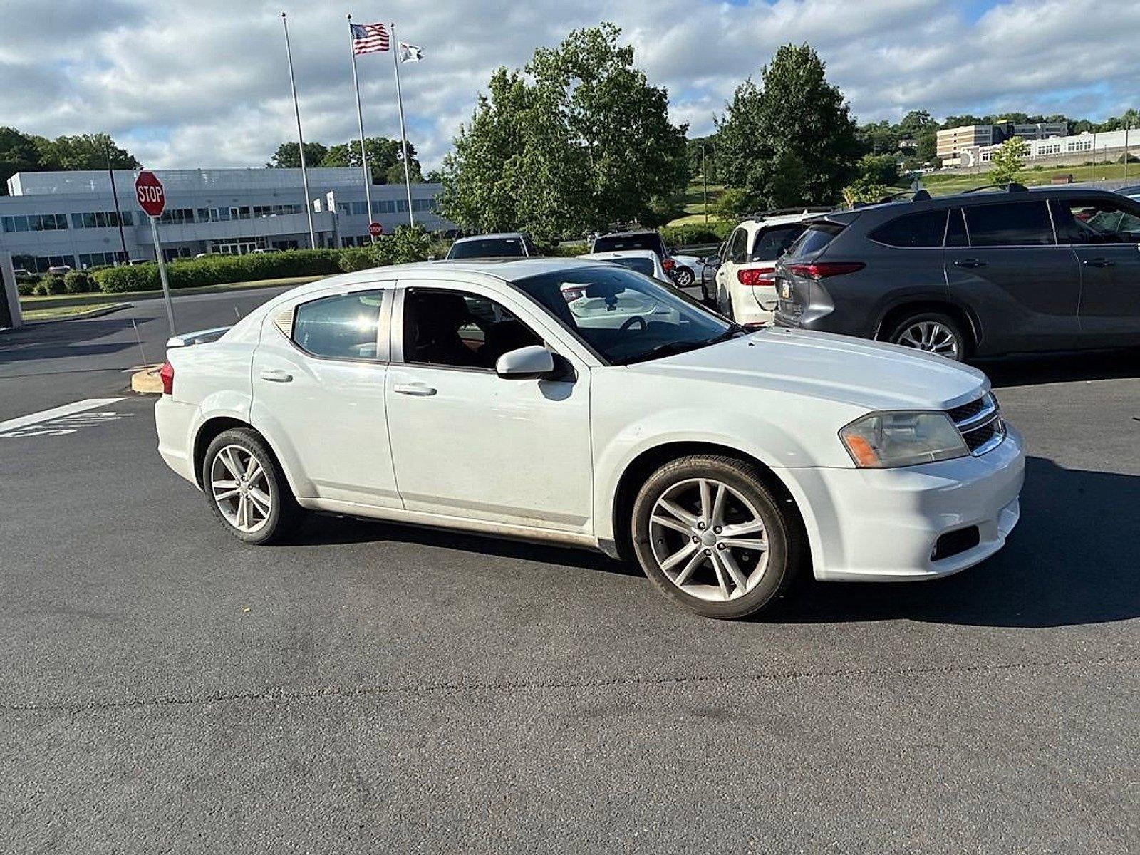 2012 Dodge Avenger 4dr Sdn SXT Plus
