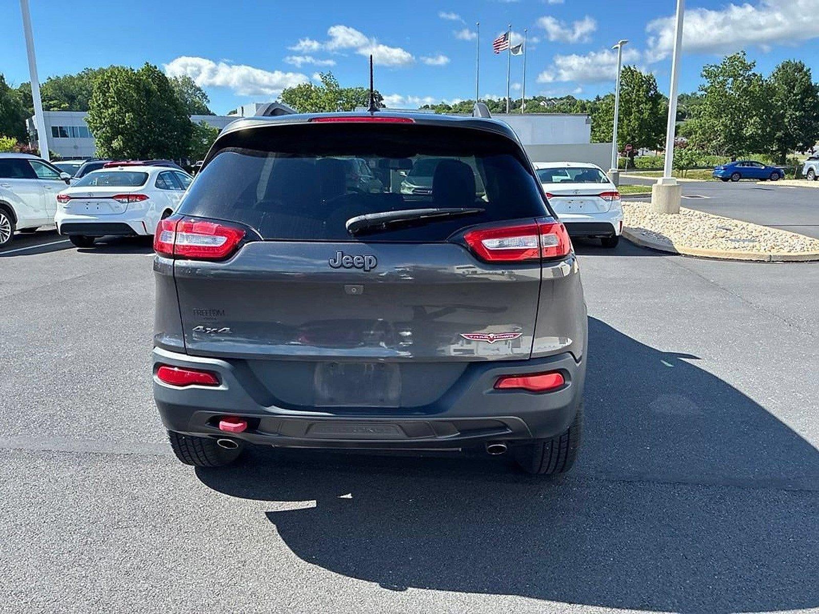 2015 Jeep Cherokee 4WD 4dr Trailhawk