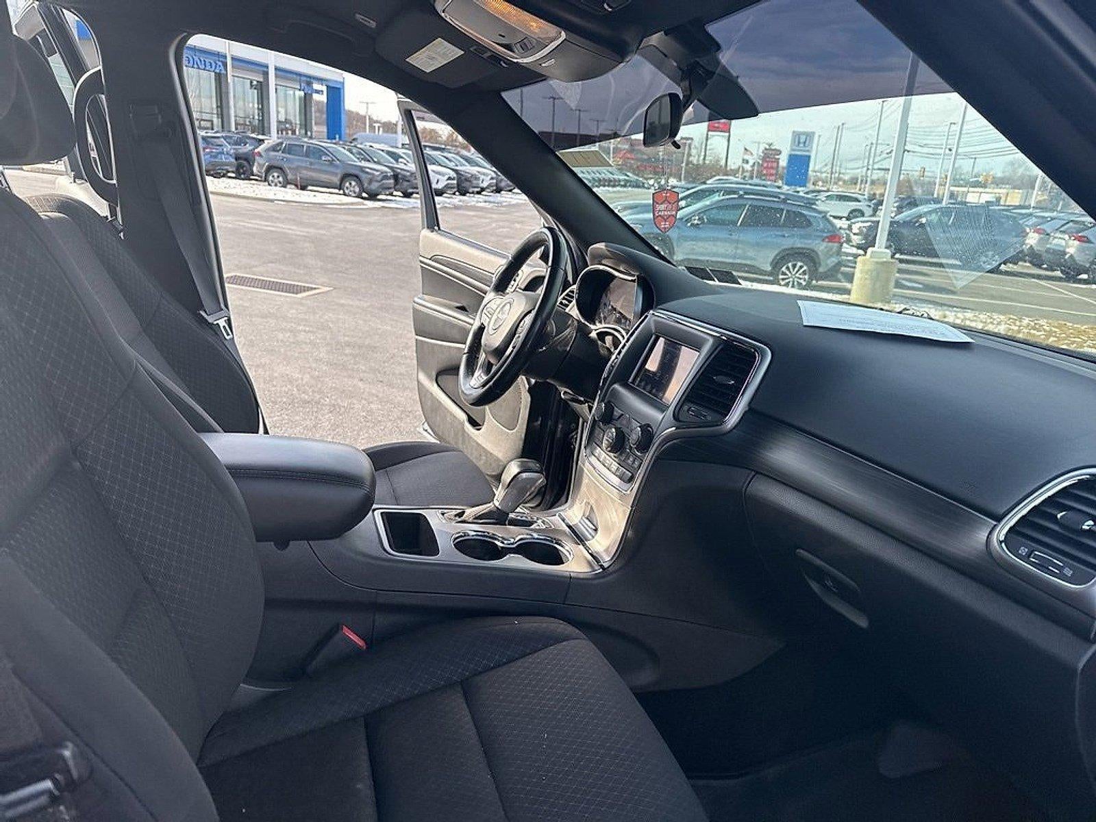 2020 Jeep Grand Cherokee Laredo E 4x4