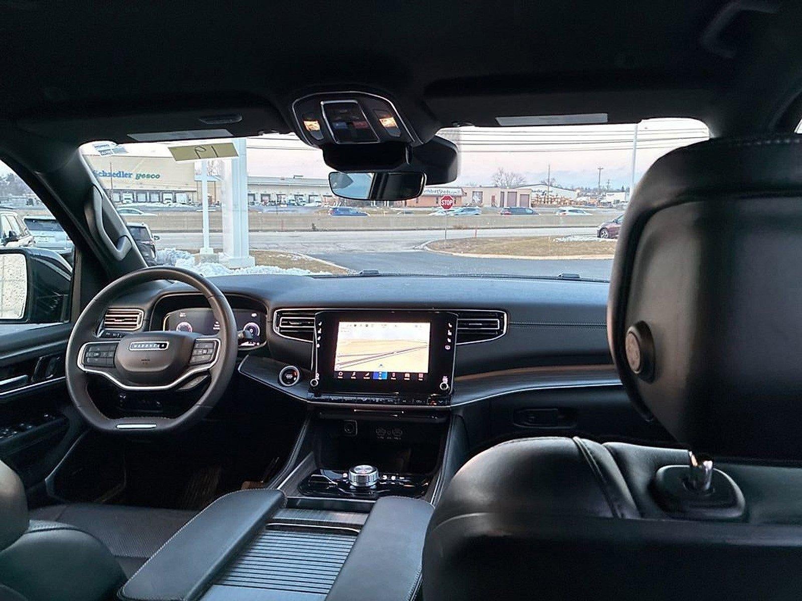 2024 Jeep Wagoneer L Series II 4x4