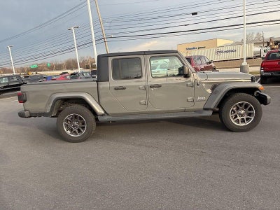 2020 Jeep Gladiator Overland 4x4