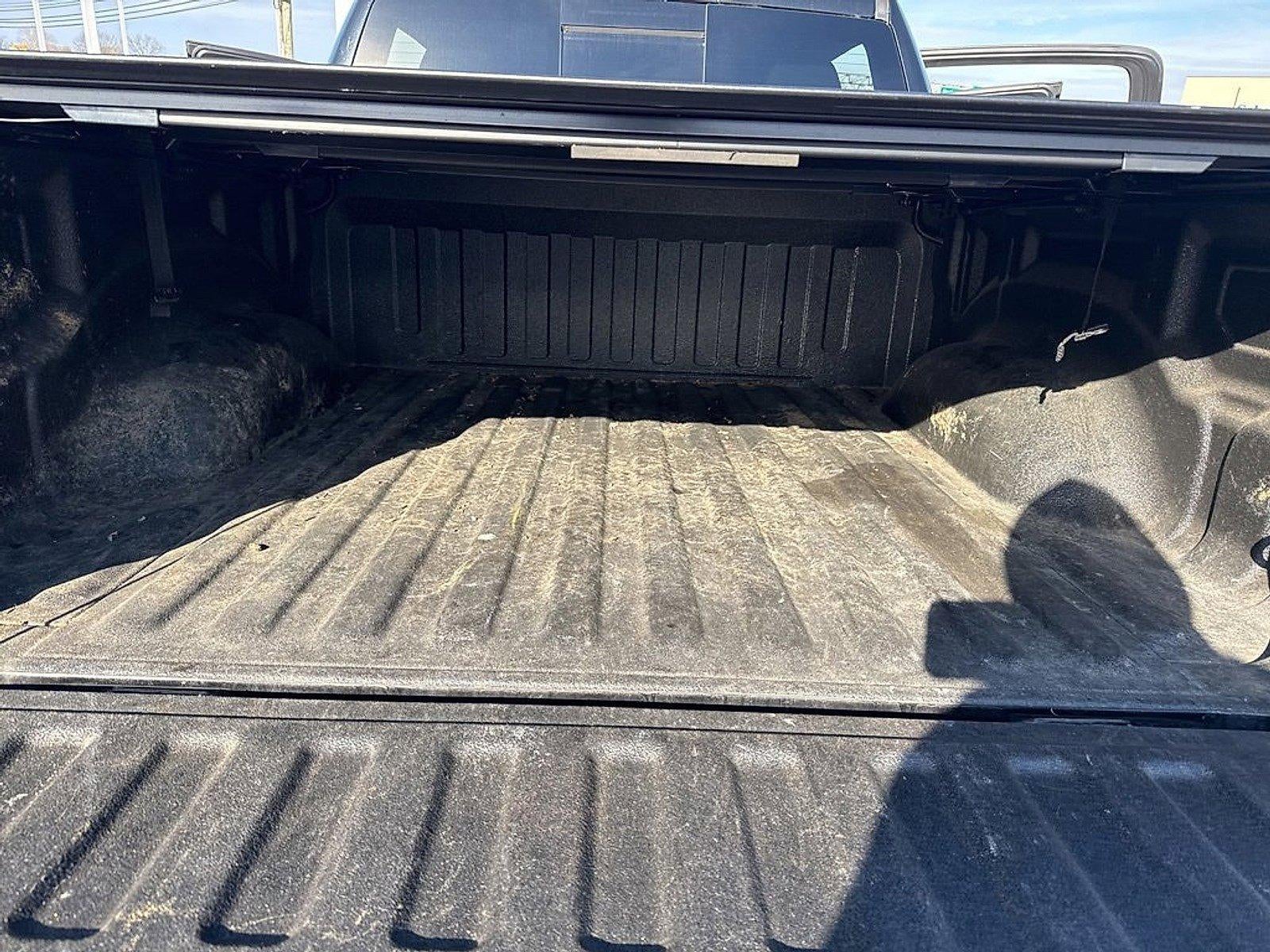 2022 RAM 1500 Big Horn 4x4 Crew Cab 5'7" Box