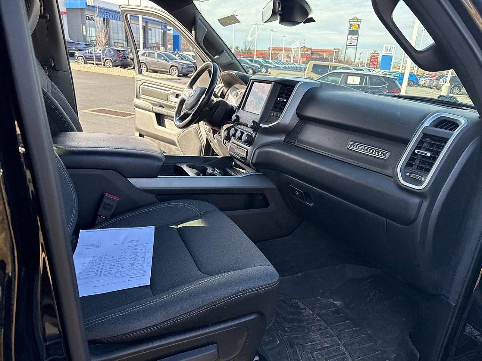 2022 RAM 1500 Big Horn 4x4 Crew Cab 5'7" Box