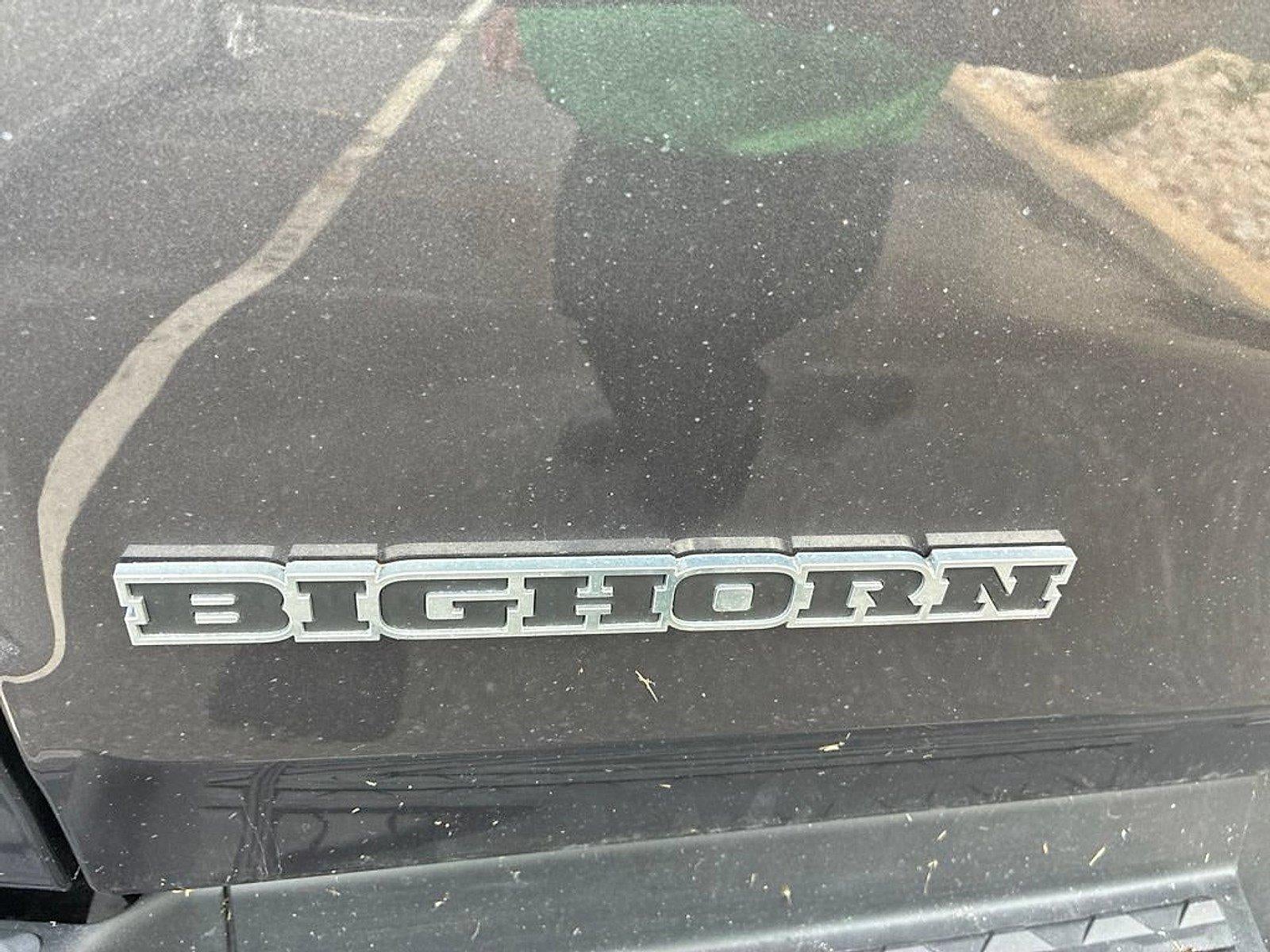 2022 RAM 1500 Big Horn 4x4 Crew Cab 5'7" Box