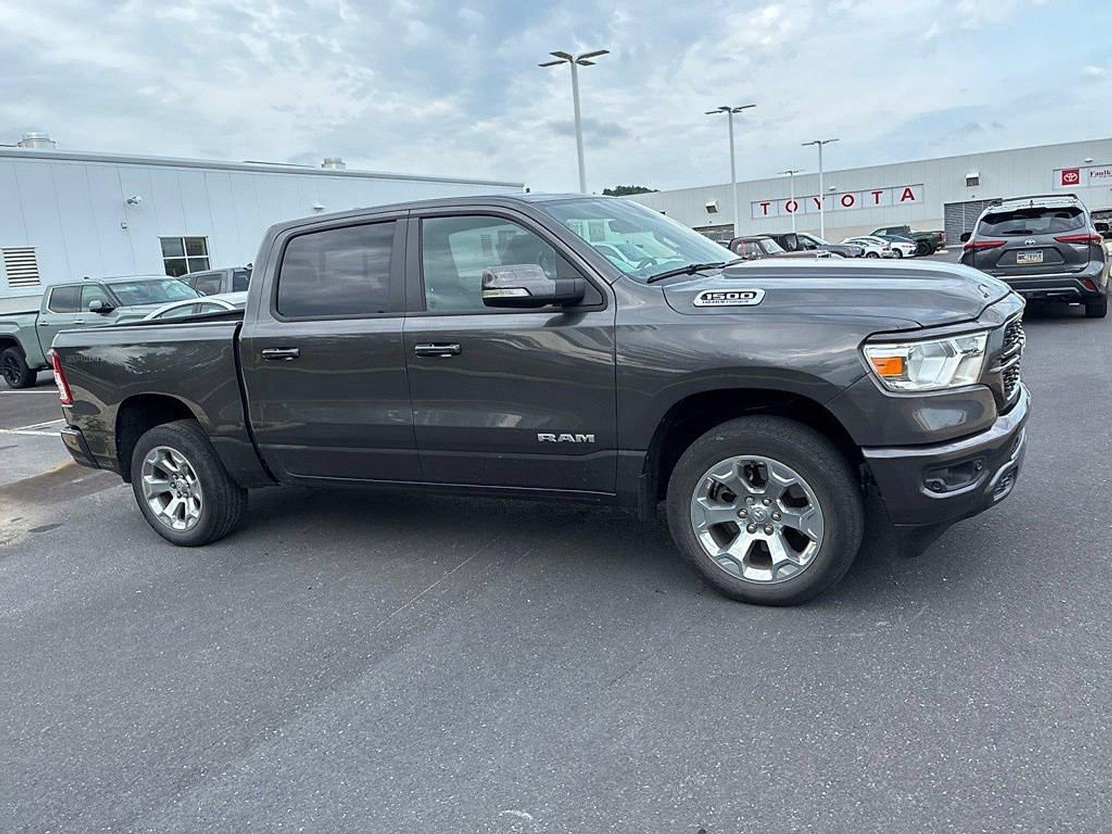 2022 RAM 1500 Big Horn 4x4 Crew Cab 5'7" Box