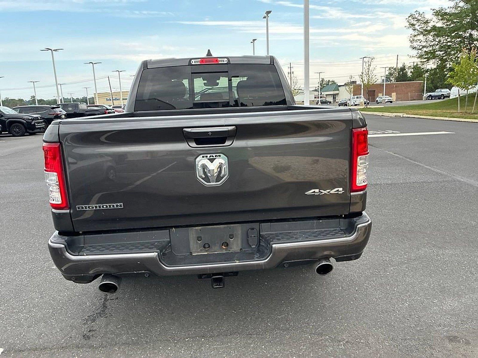 2022 RAM 1500 Big Horn 4x4 Crew Cab 5'7" Box