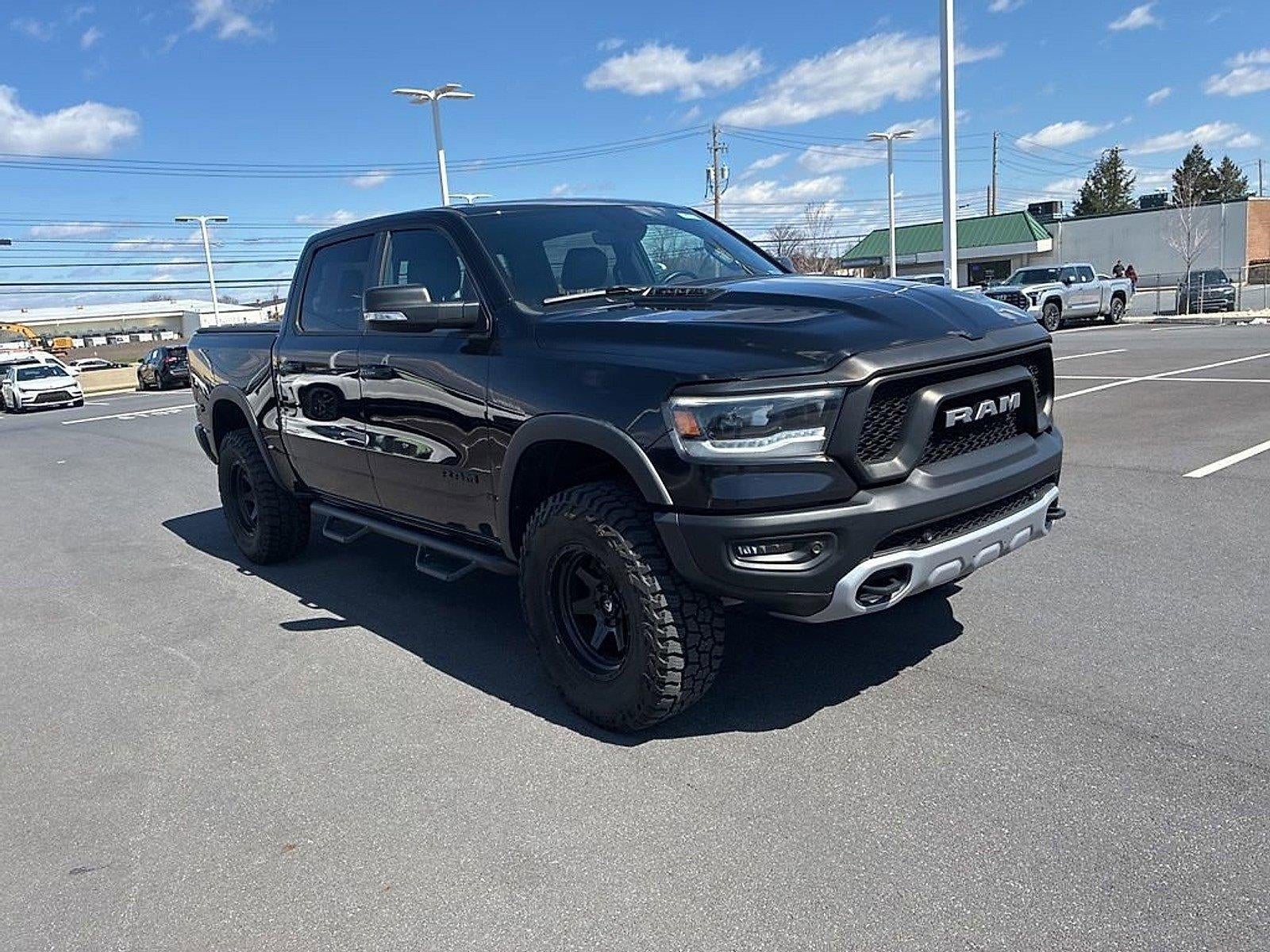 2020 RAM 1500 Rebel 4x4 Crew Cab 5'7" Box
