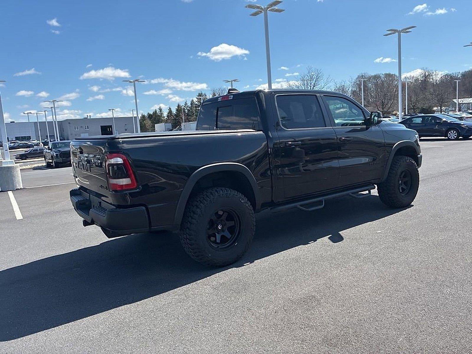 2020 RAM 1500 Rebel 4x4 Crew Cab 5'7" Box