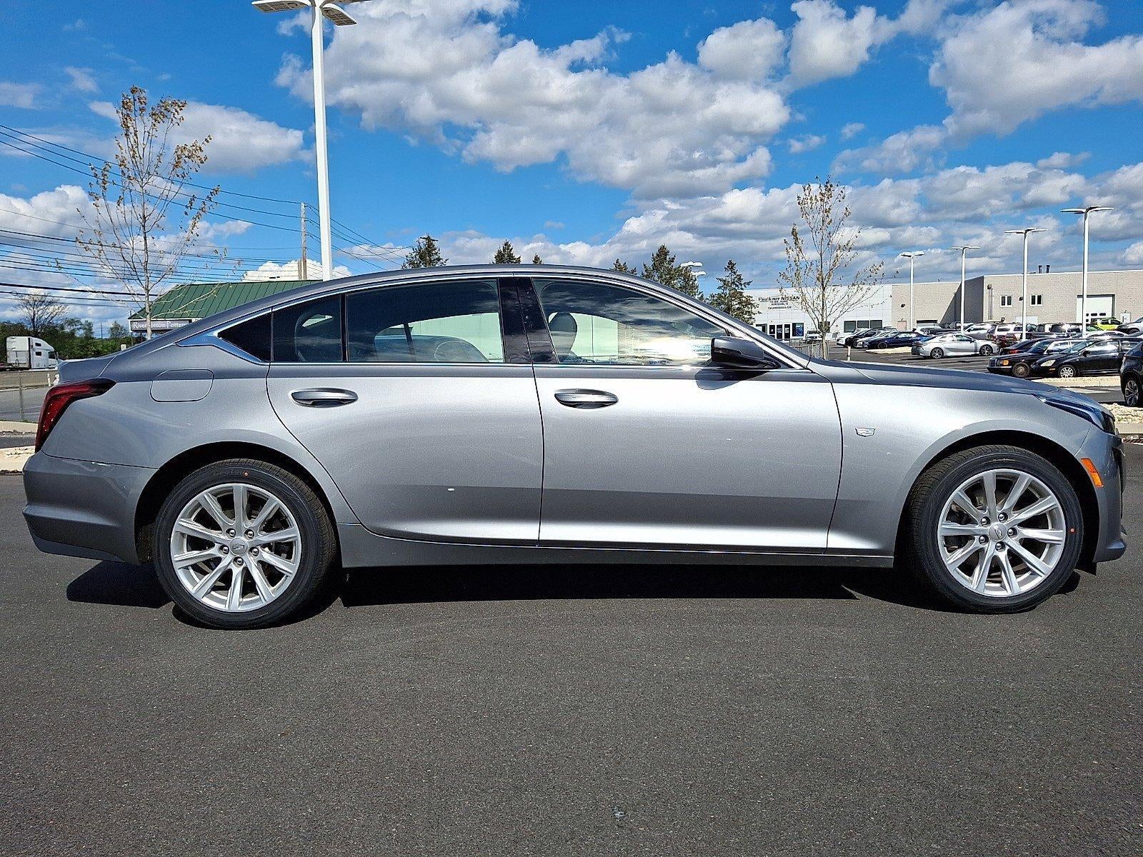 2023 Cadillac CT5 4dr Sdn Luxury