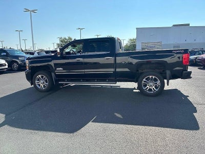 2016 Chevrolet Silverado 2500 HD Crew Cab Standard Box 4-Wheel Drive High Country