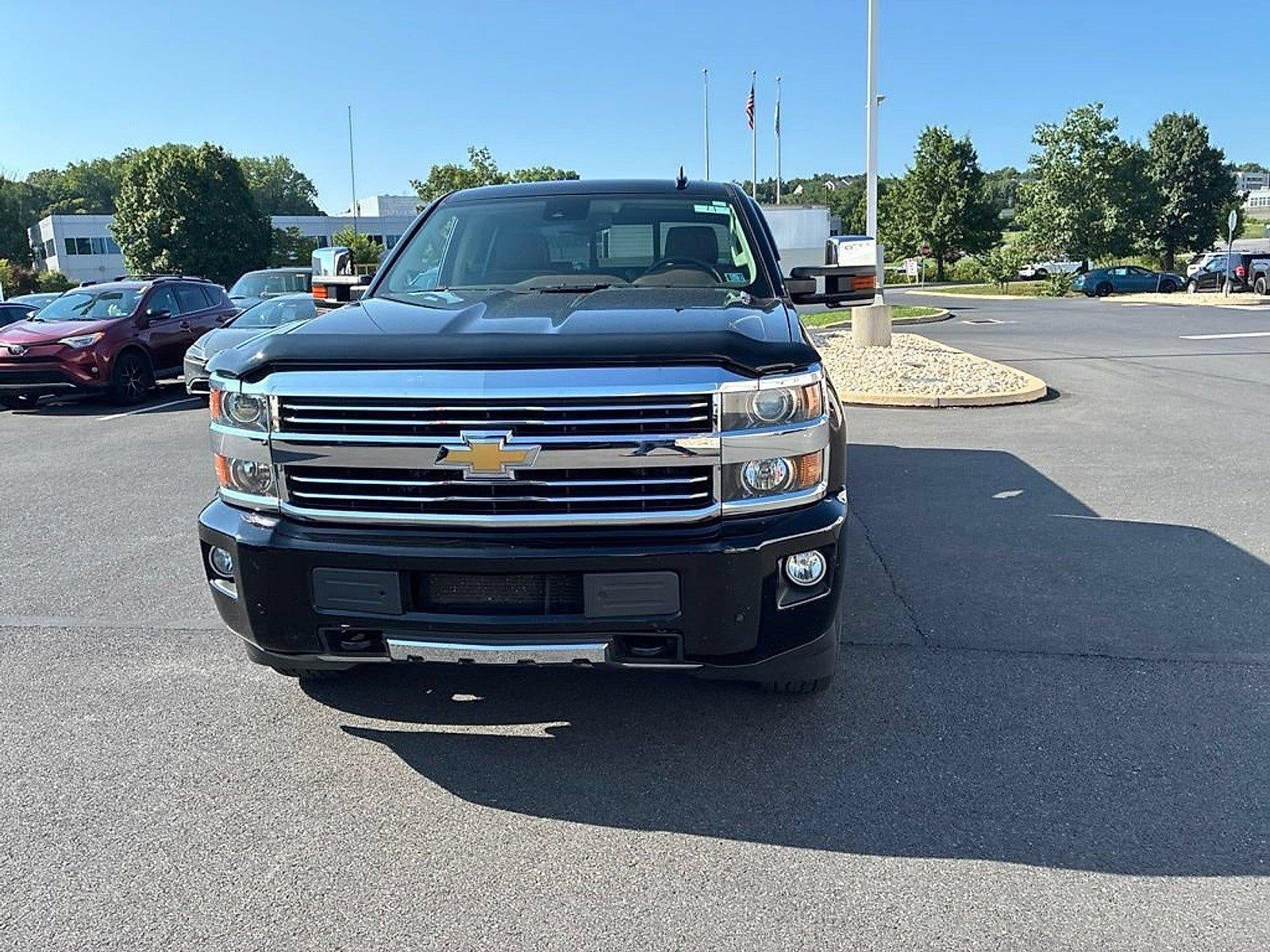 2016 Chevrolet Silverado 2500 HD Crew Cab Standard Box 4-Wheel Drive High Country