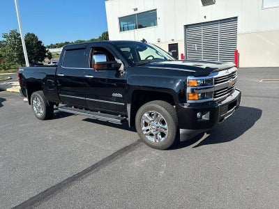 2016 Chevrolet Silverado 2500 HD Crew Cab Standard Box 4-Wheel Drive High Country