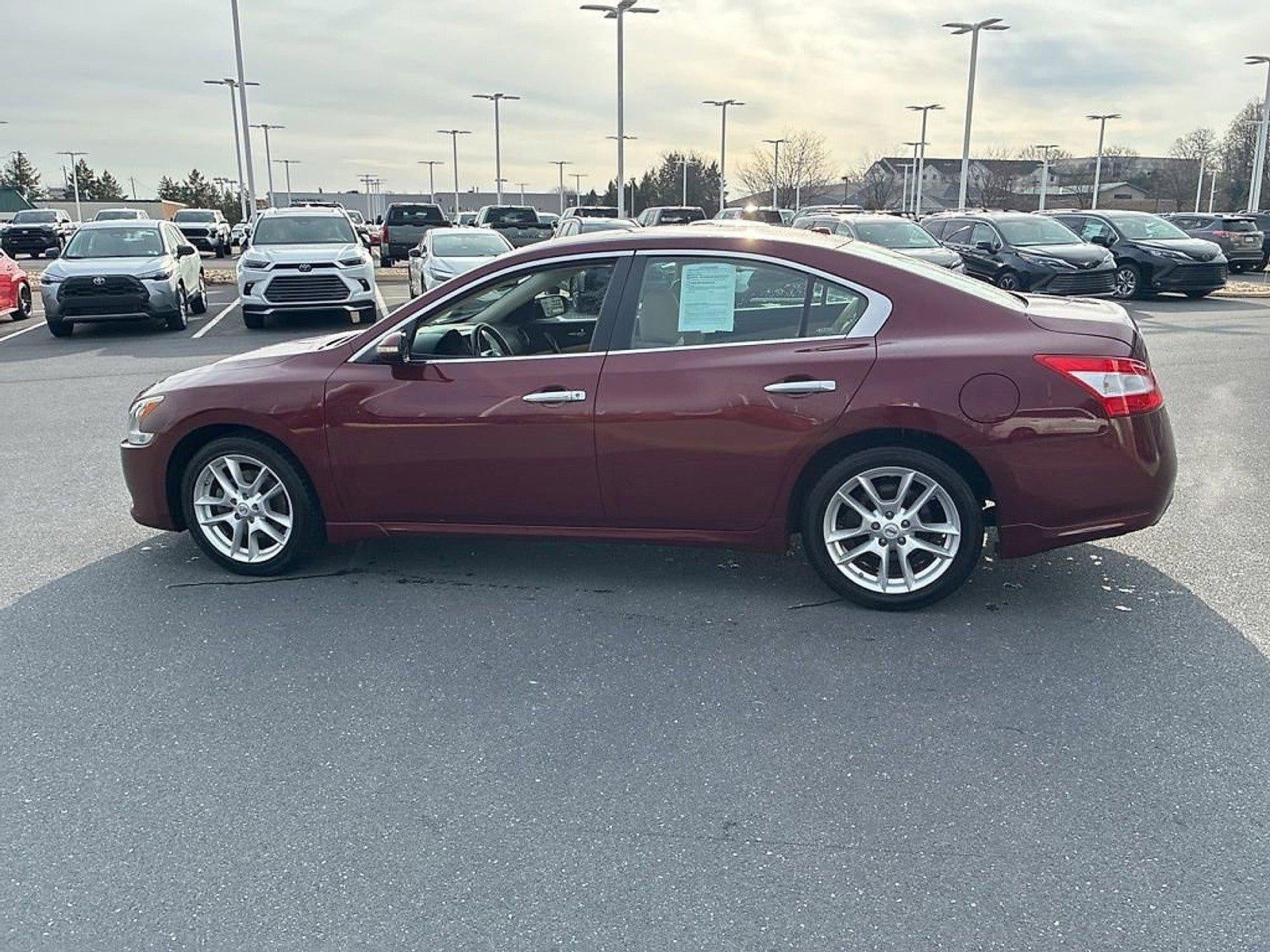 2010 Nissan Maxima 4dr Sdn V6 CVT 3.5 SV